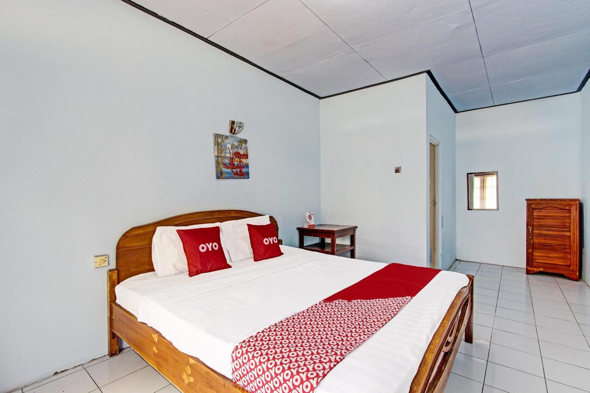 Capital O 91644 Loka Hause Hotel Salatiga Ngoại thất bức ảnh