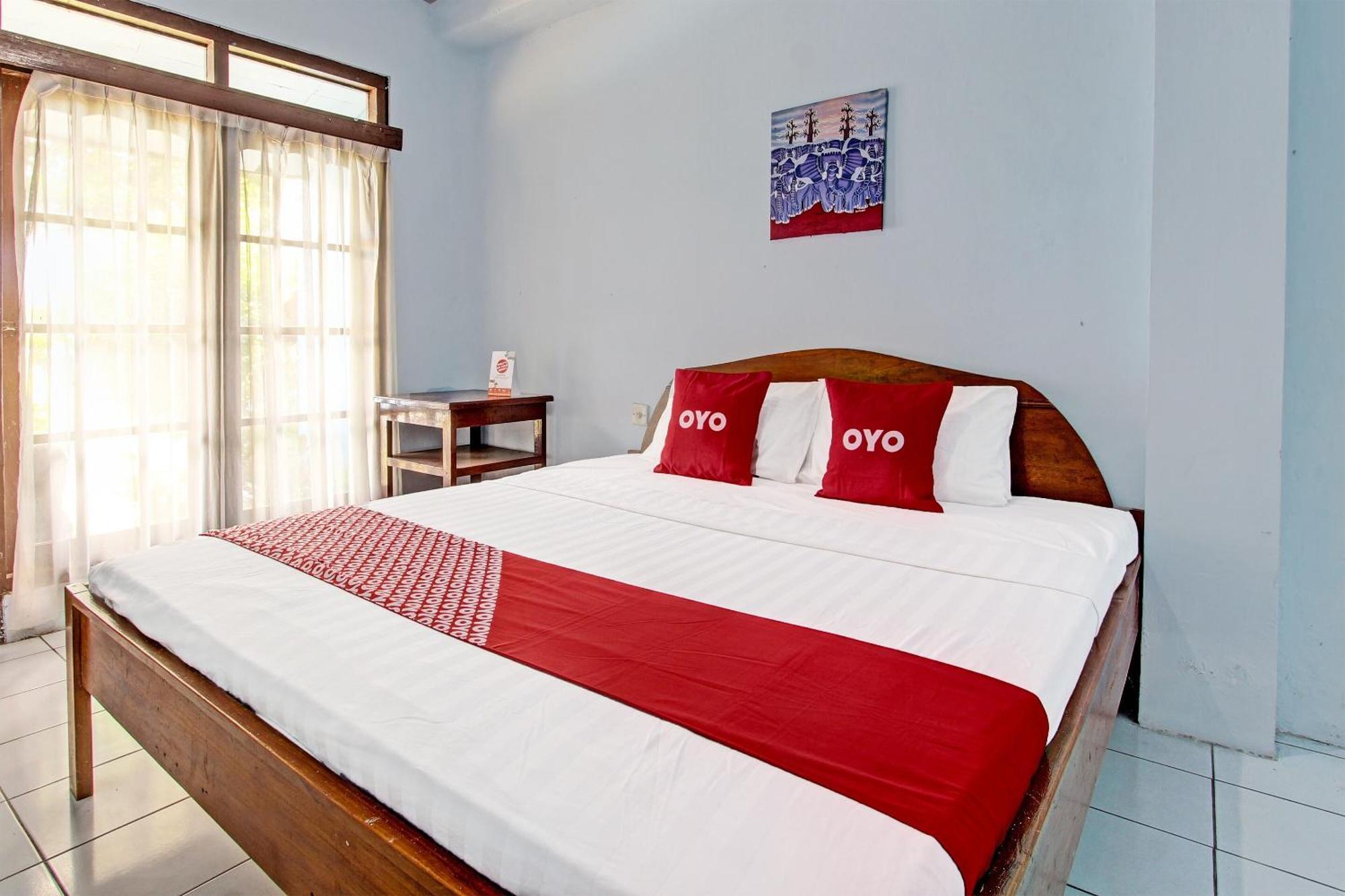 Capital O 91644 Loka Hause Hotel Salatiga Ngoại thất bức ảnh