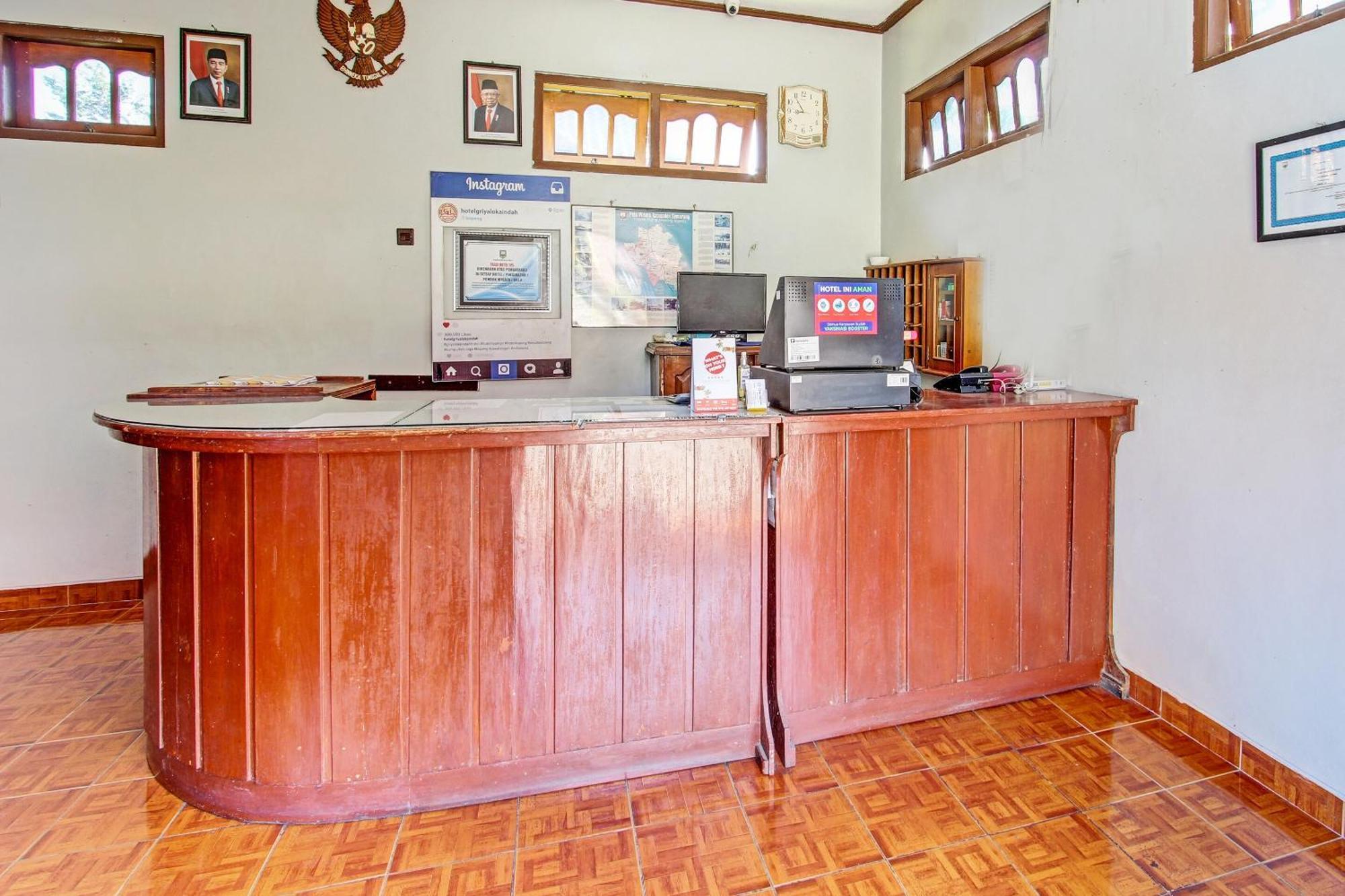 Capital O 91644 Loka Hause Hotel Salatiga Ngoại thất bức ảnh